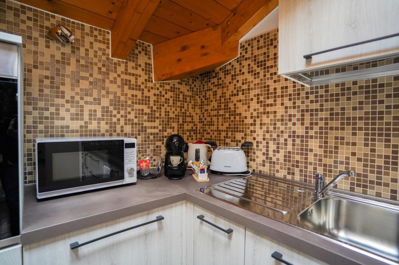 Ortensia Penthouse Leonardo Academy, Mxp & Laghi Сесто Календе Екстериор снимка